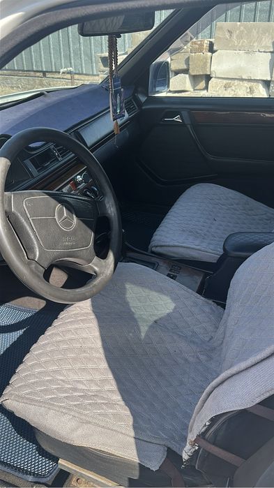 мерс 124 автомат