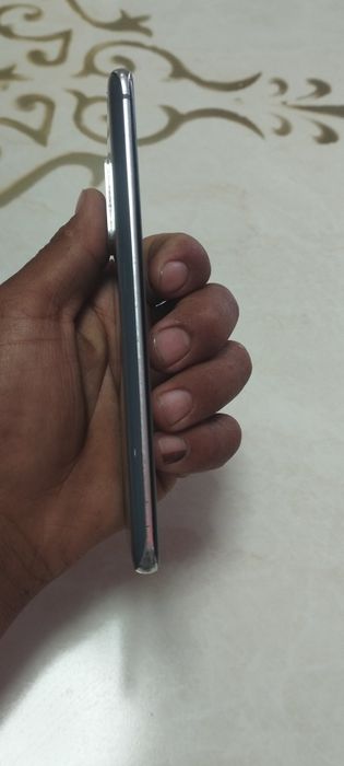 Samsung S20 5G holati zoʻr