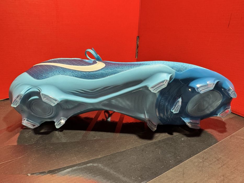 Оригинални! Nike Phantom GX II Pro FG - 47.5 ShoeMag