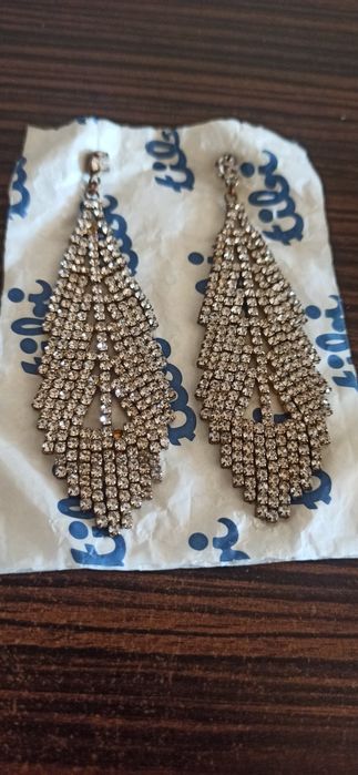 Серьги бижутерия