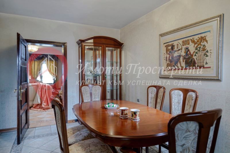 Мезонет в София-Лозенец площ 253 цена 499990