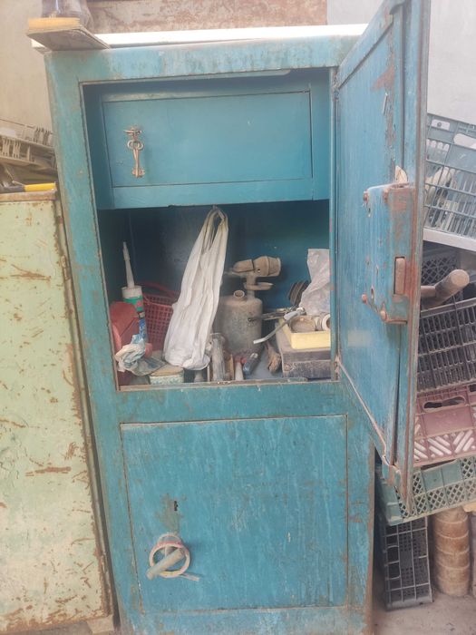 Сейф советский,тяжёлый,  135*60 двухкамерный