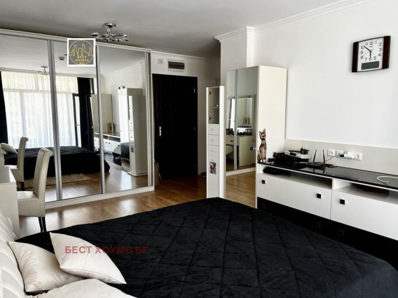 Продава се Двустаен апартамент в к.к. Слънчев бряг - 68 кв.м за 1471 €/кв.м - Снимка #9