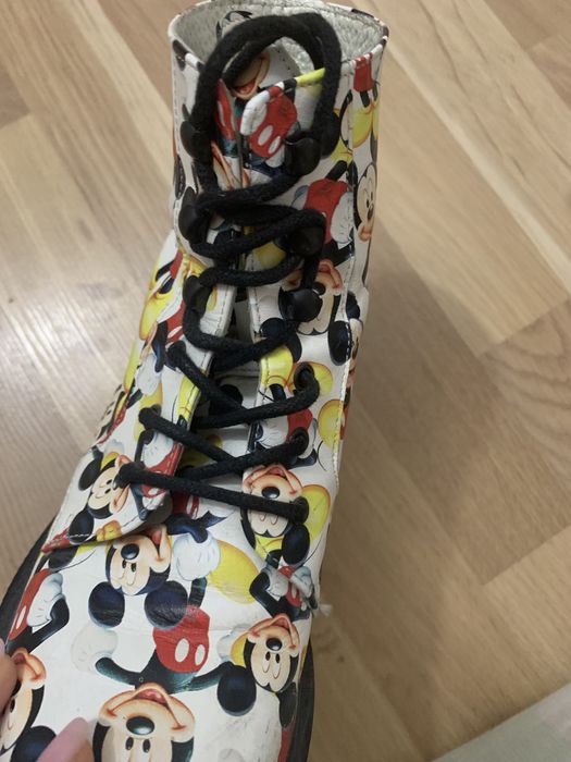 Ghete din piele cu Mickey Mouse
