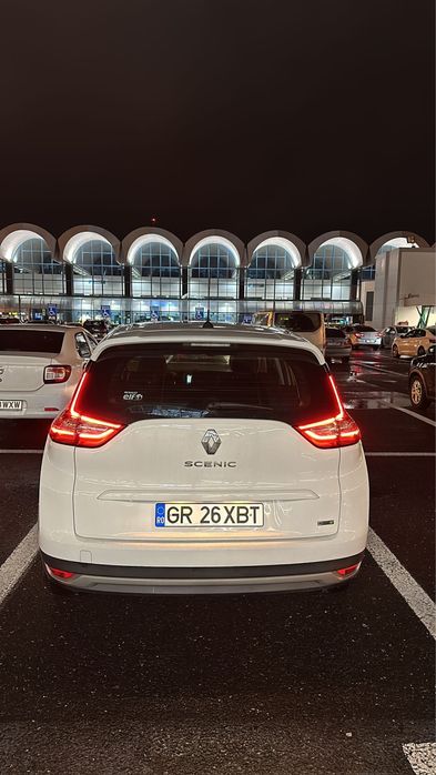Masini de inchiriat Rent a car Bucharest Inchirieri auto Aeroport