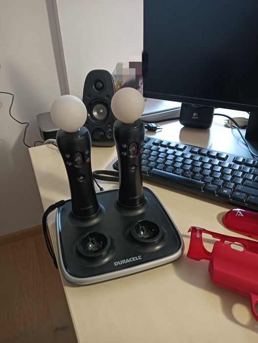 Vând Move / Motion Controller PS3/PS4