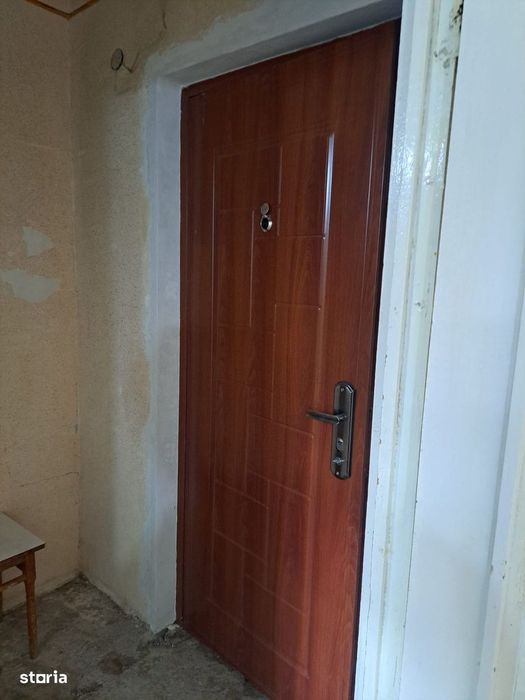 Garsonieră pe str. Sovata la etajul 2 din 4 imediat ocupabilă