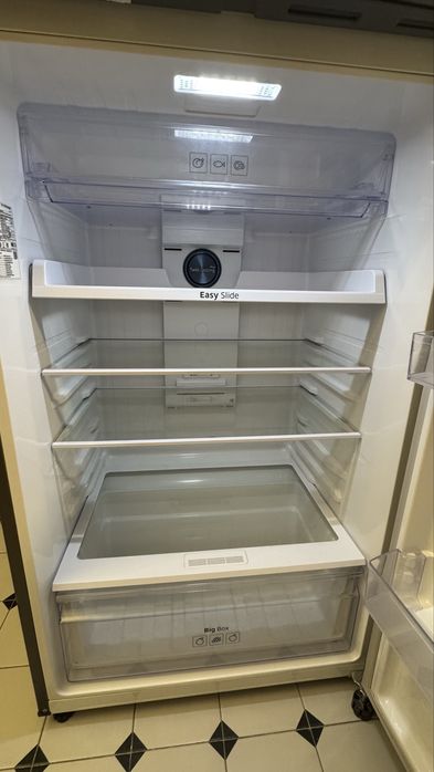 Холодильник samsung