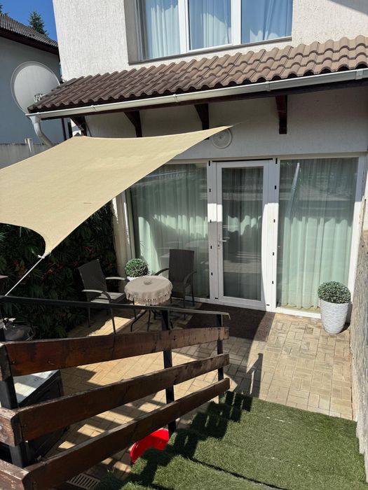 Proprietar, închiriez studio 42mp situat la vila.