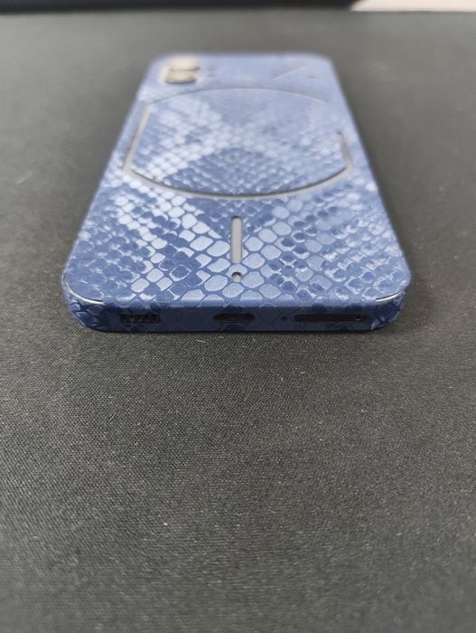 Срочно продам Nothing phone 1