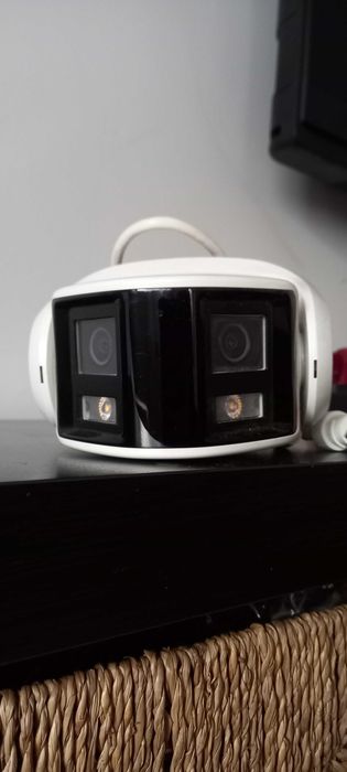 Camera IP Hikvision doua lentile ( Meniu in limba Chineza)