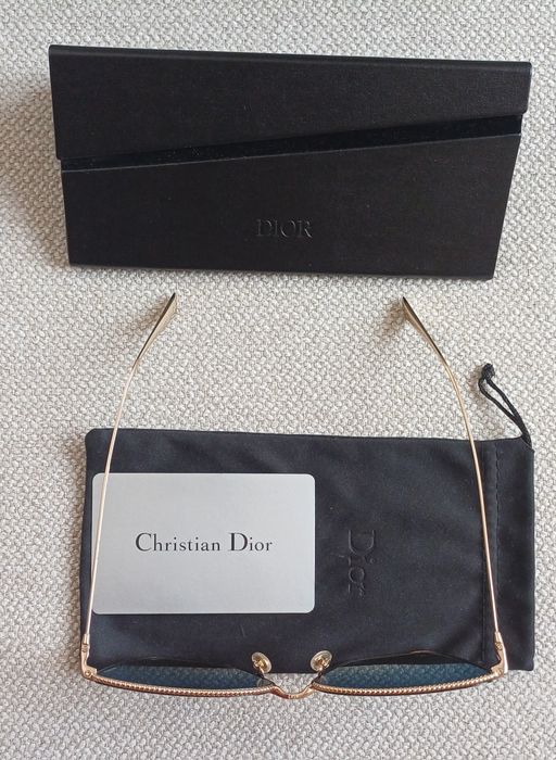 Cristian Dior очила,слагани броени пъти като нови 300лв.или 153 евро