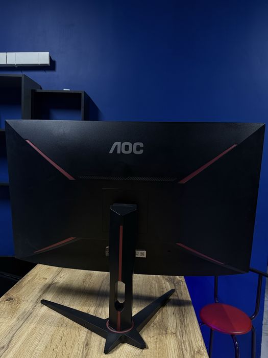 Мониторы 27, Мониторы 32