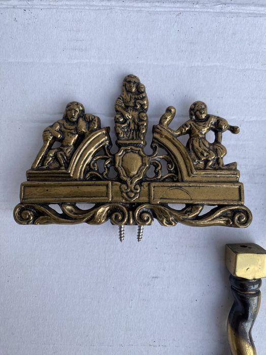 Clopot si diferite obiecte