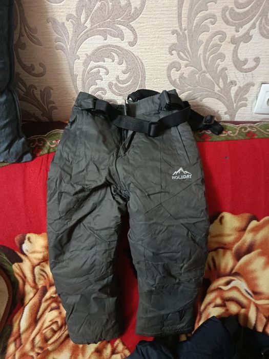 Продам детский куртки