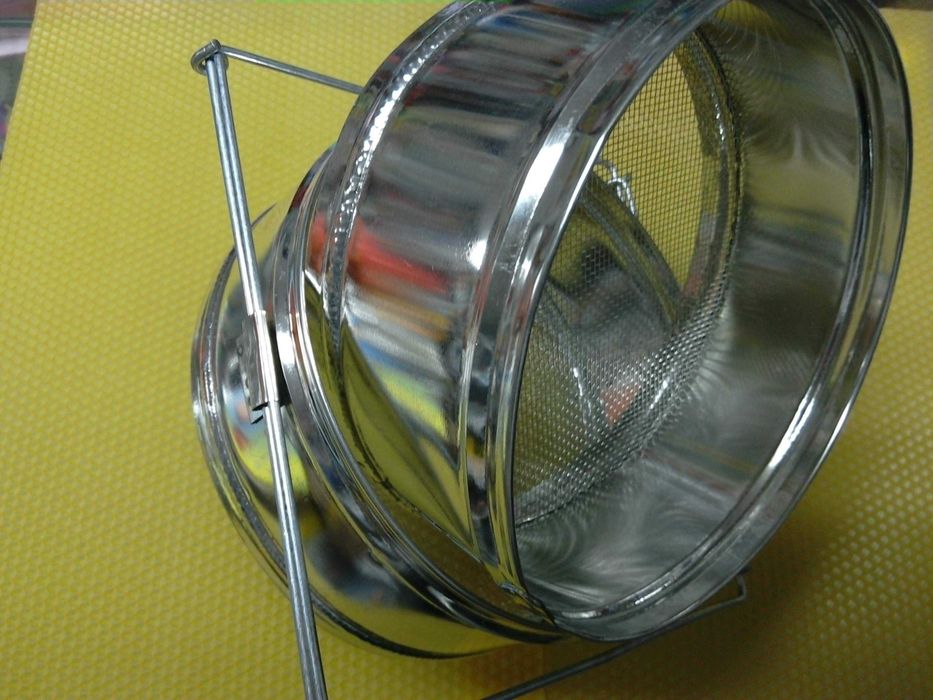 Цедка за пчелен мед двойна-пчеларски инвентар