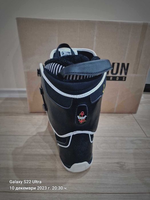 Сноуборд обувки   SALOMON- Kiana Black, размер EU 40 1/3; CM 25.5