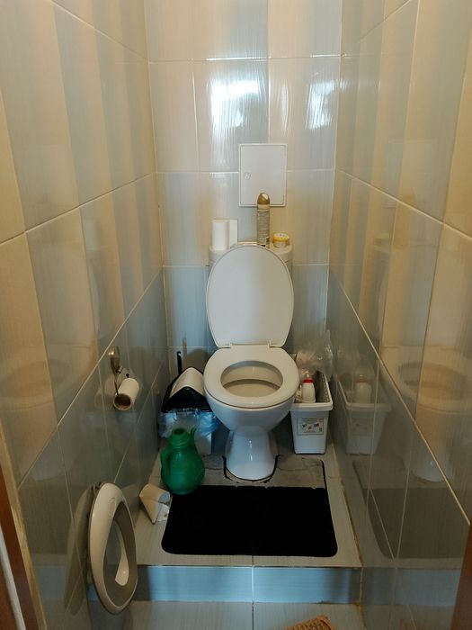 4 бөлмелі пәтер сатылады оте жақсы район