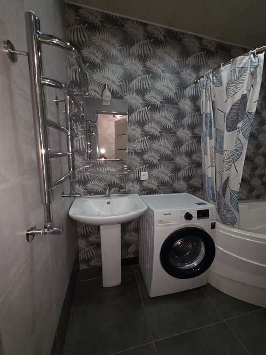 Сдаётся только Иностранцам своя 1-комнатная евро-квартира на Ц-5