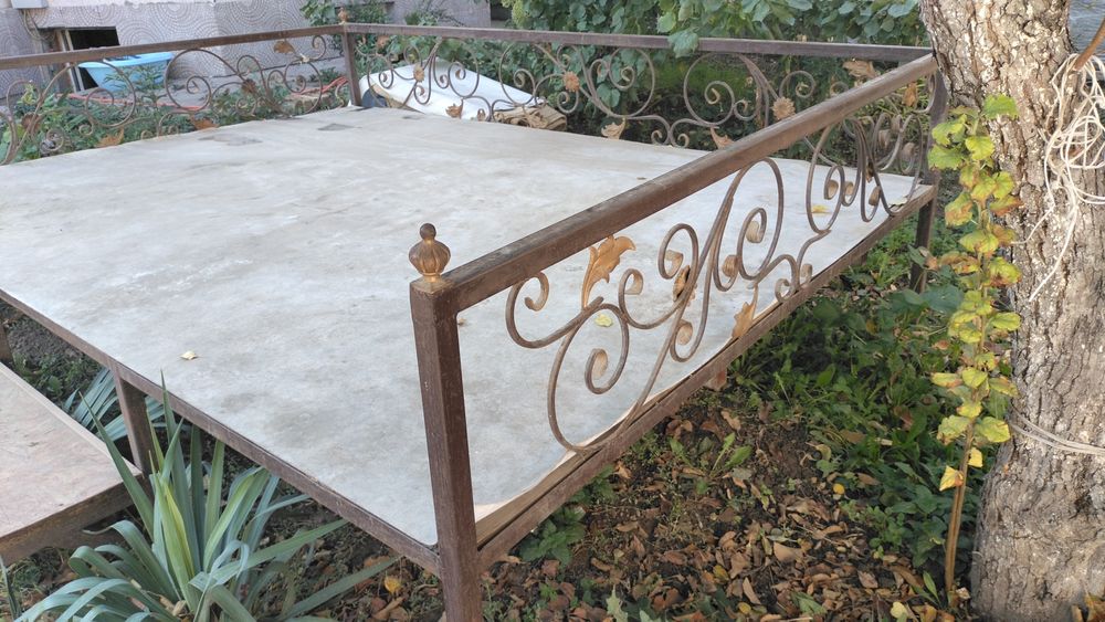 Тапчан, бесетка 2.85*2