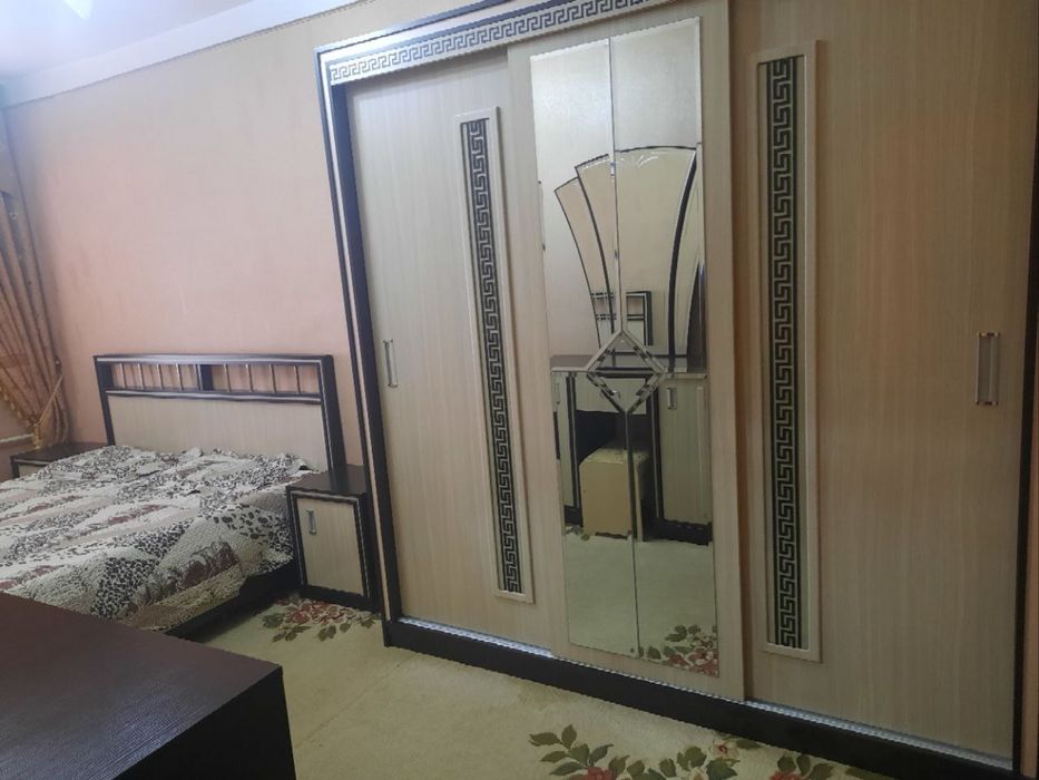 Бухорода 4 хонали уй арендага берилади