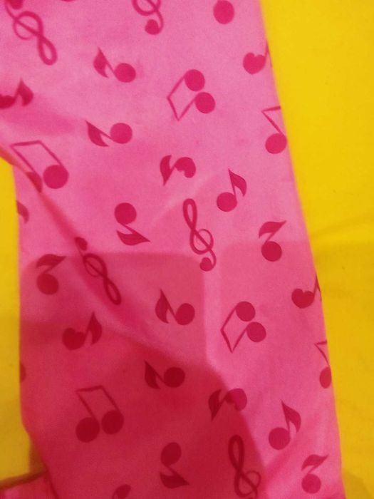 Пролетно яке за момиче 7-8 г.- 4 евро.