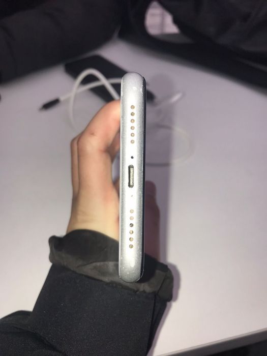 айфон xr 128 гб обмен