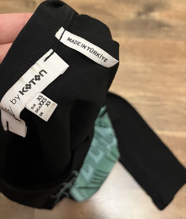 Короткий топик с рукавами