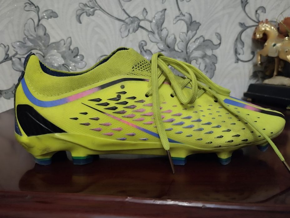 Продаю бутсы Adidas x world cup