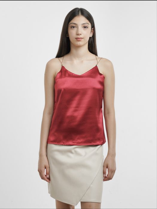 Шелкоые блузы топы