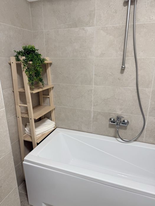 Studio modern, prima închiriere, amenajat premium + balcon spațios