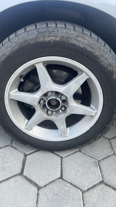 Продам срочно титанка 16