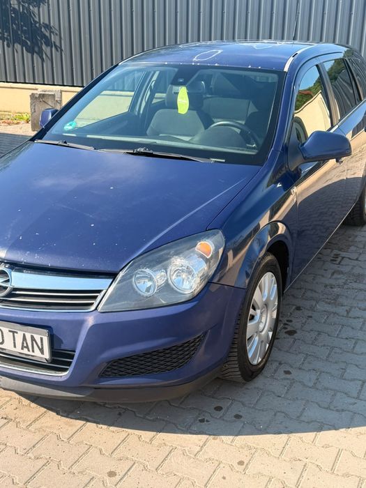 OPEL Astra 2009