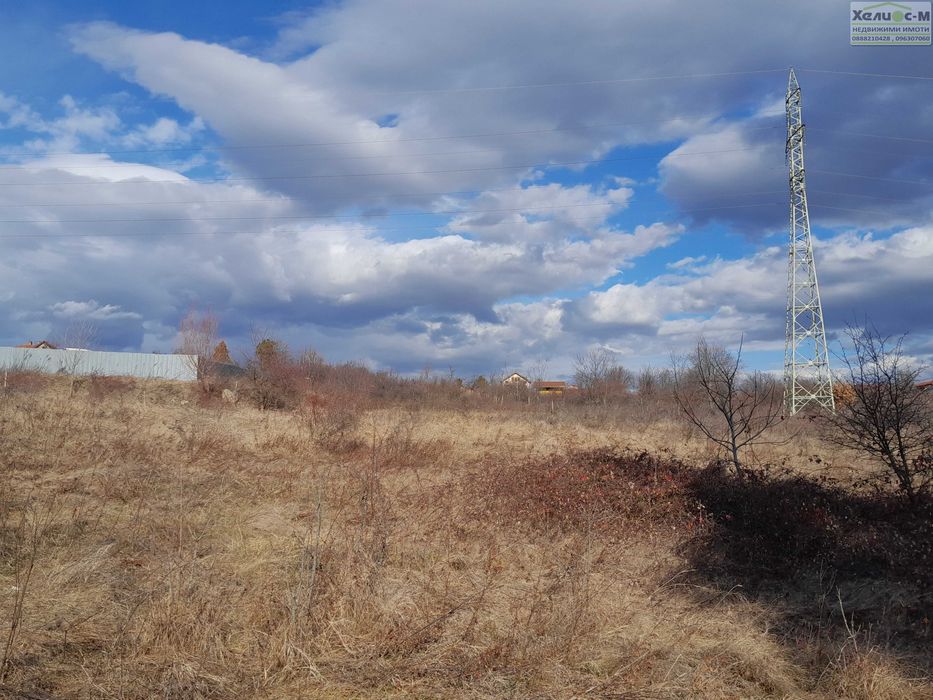 Парцел зад бензиностанция "ПЕТРОЛ", вилна зона "ПАРТА", гр.Монтана
