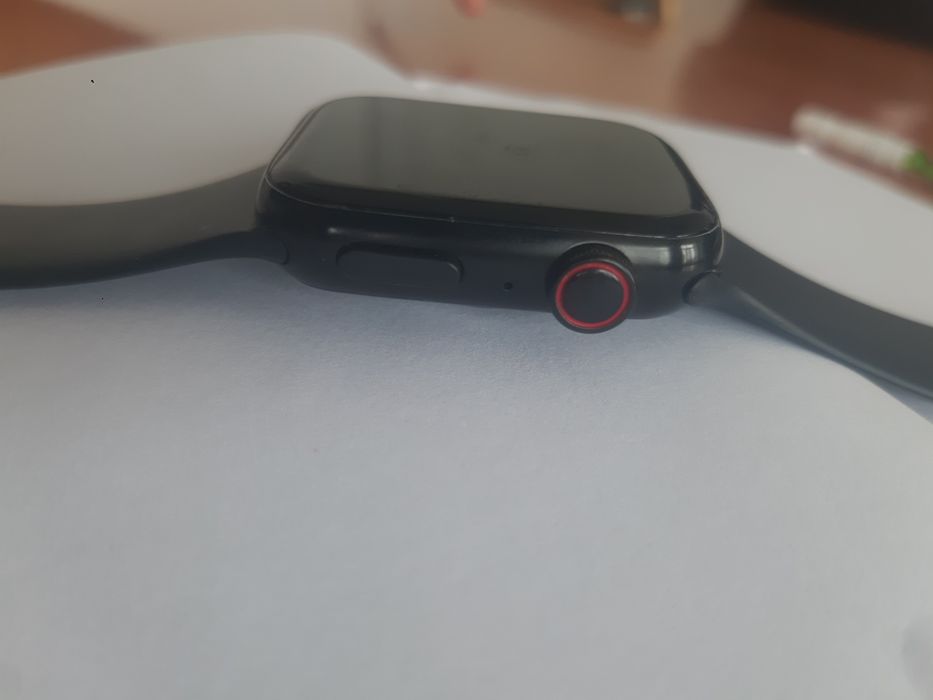 продам apple watch 8 49mm нормальное состояние