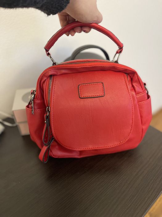 Gentute tip ghiozdanel