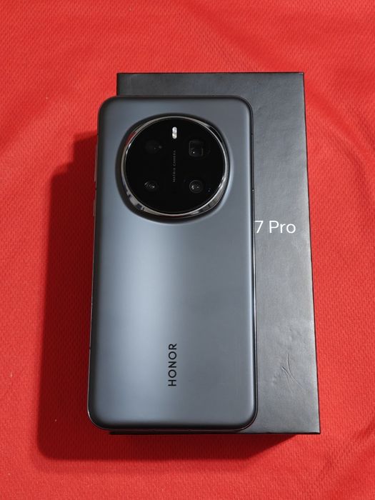 Honor Magic 7 Pro 512 gb Ram 12 5G global