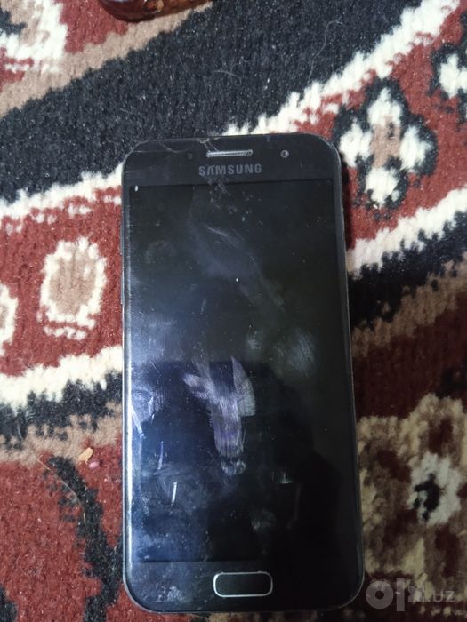 Samsung A3 16G yaxshi holatdagi

Holat