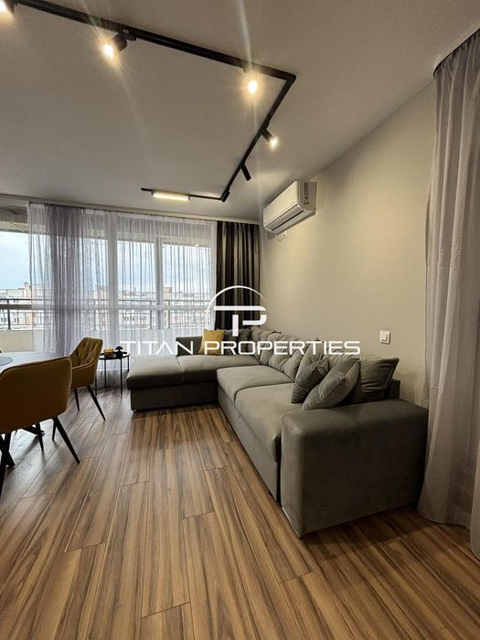 Дава се под наем Двустаен апартамент в Бургас, Славейков - 75 кв.м за 561 € - Снимка #3