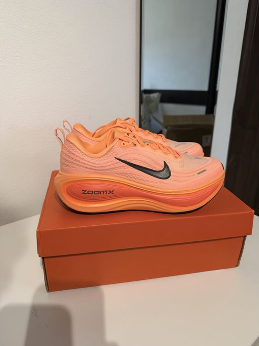 Nike Vomero Plus Orange