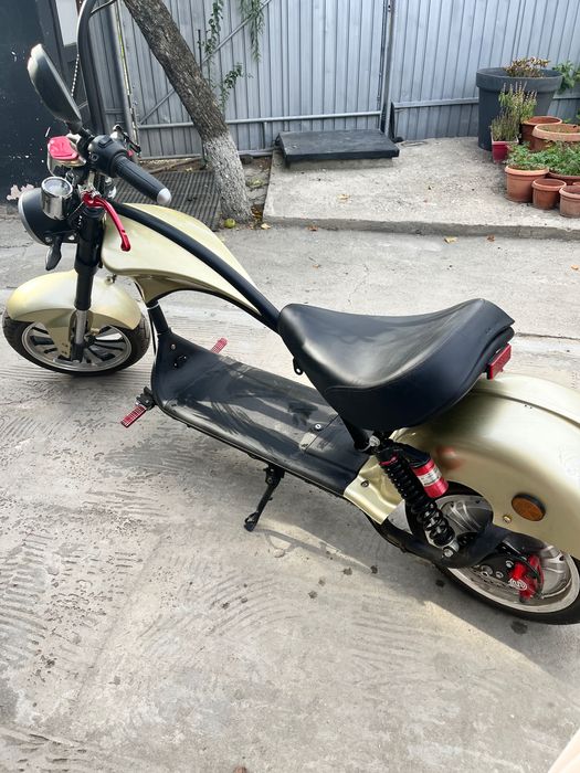 Scuter de vanzare