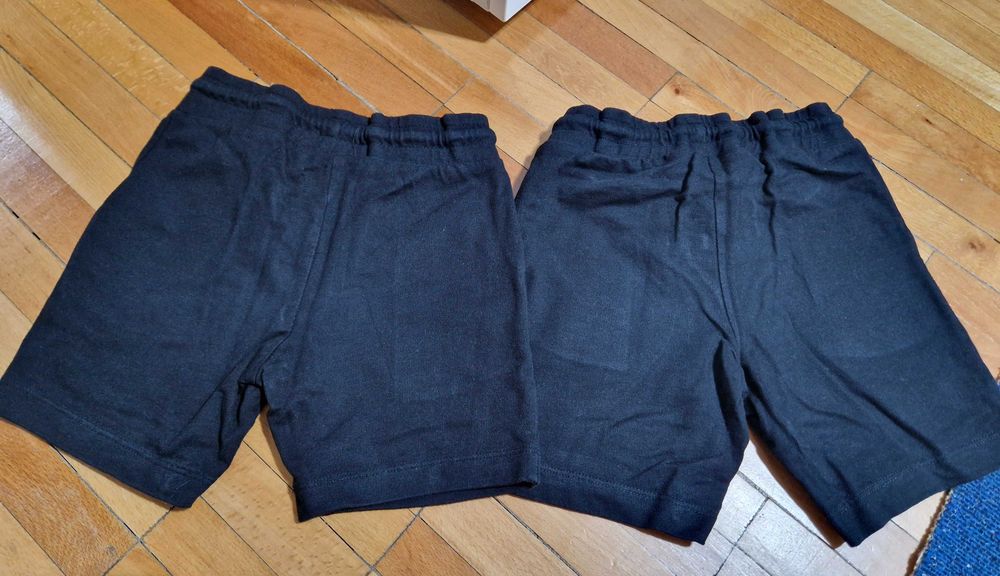 Vând pantaloni scurti Minecraft, mar.116