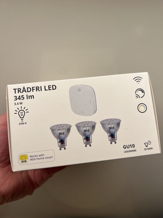 Tradfri led ikea spoturi inteligente cu telecomanda lumina calda