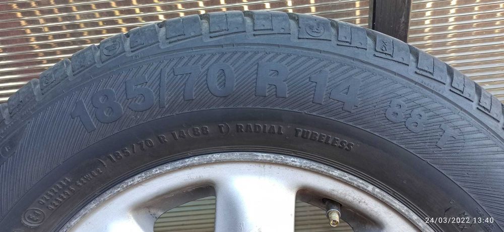 Set sau separat Anvelope vara Barum Brillantis 2 185/70 R14 88T