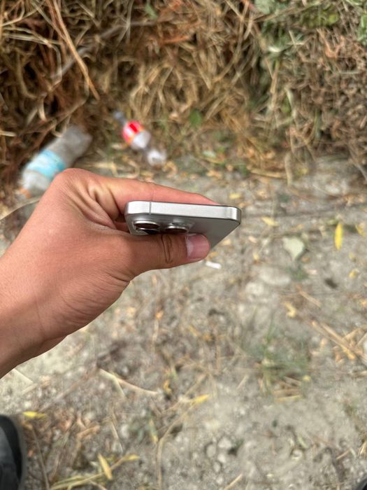 Iphone 15 pro ideal