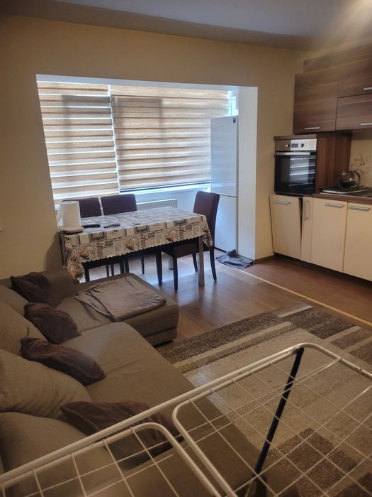 Chirie apartament cu 2 camere