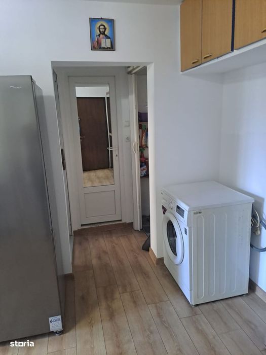Apartament 2 camere 55 mp - etajul 2, zona Stadion