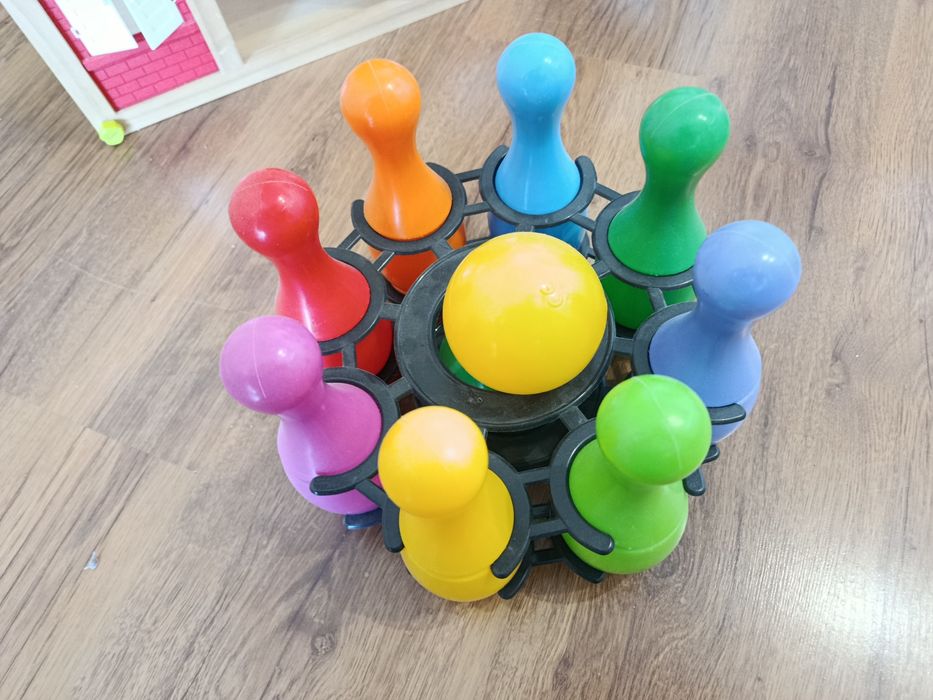 Играчки за малко деца и конструктори