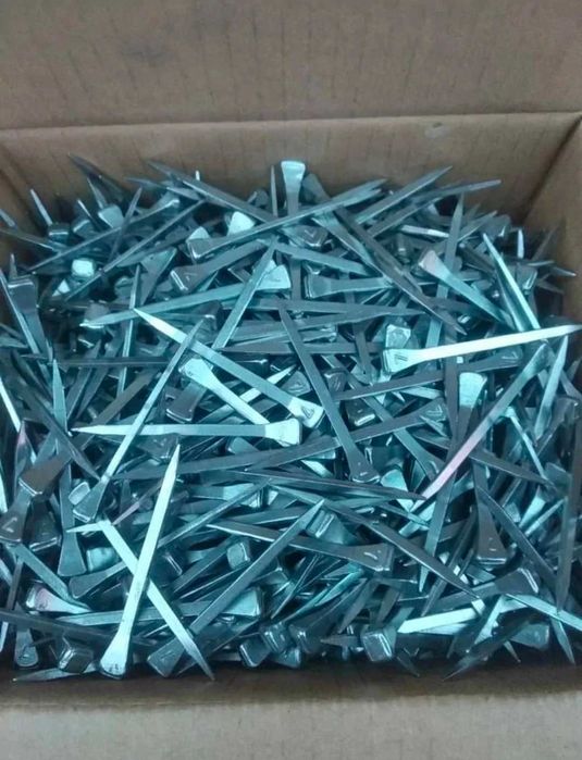 Гвозди подковные