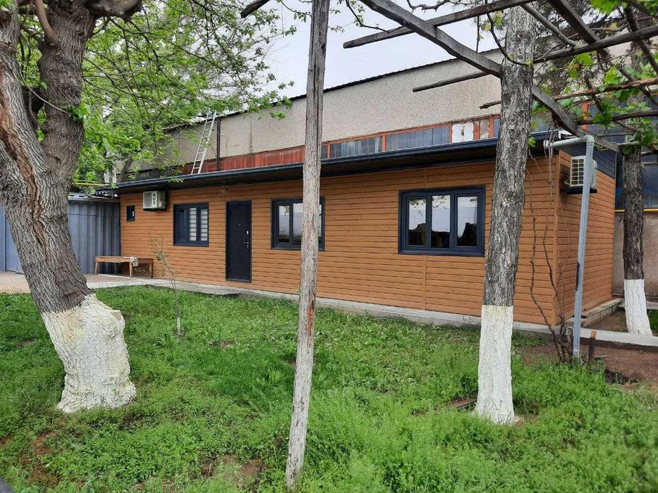 Гостиницы и жилые модули. Офисы, бытовки, ночлежки и др. из контейнера